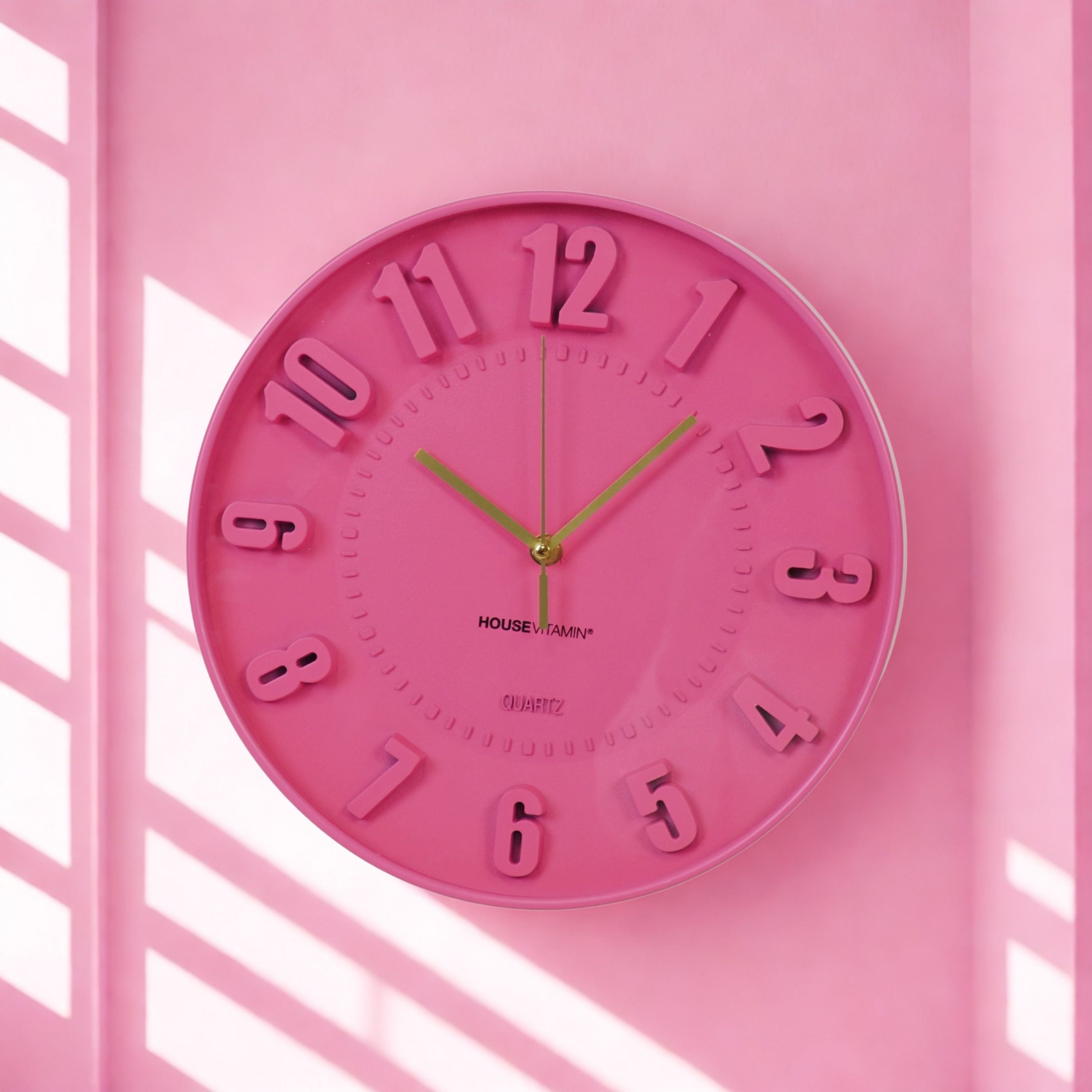 Thik tok - Rosa klokke med store tall