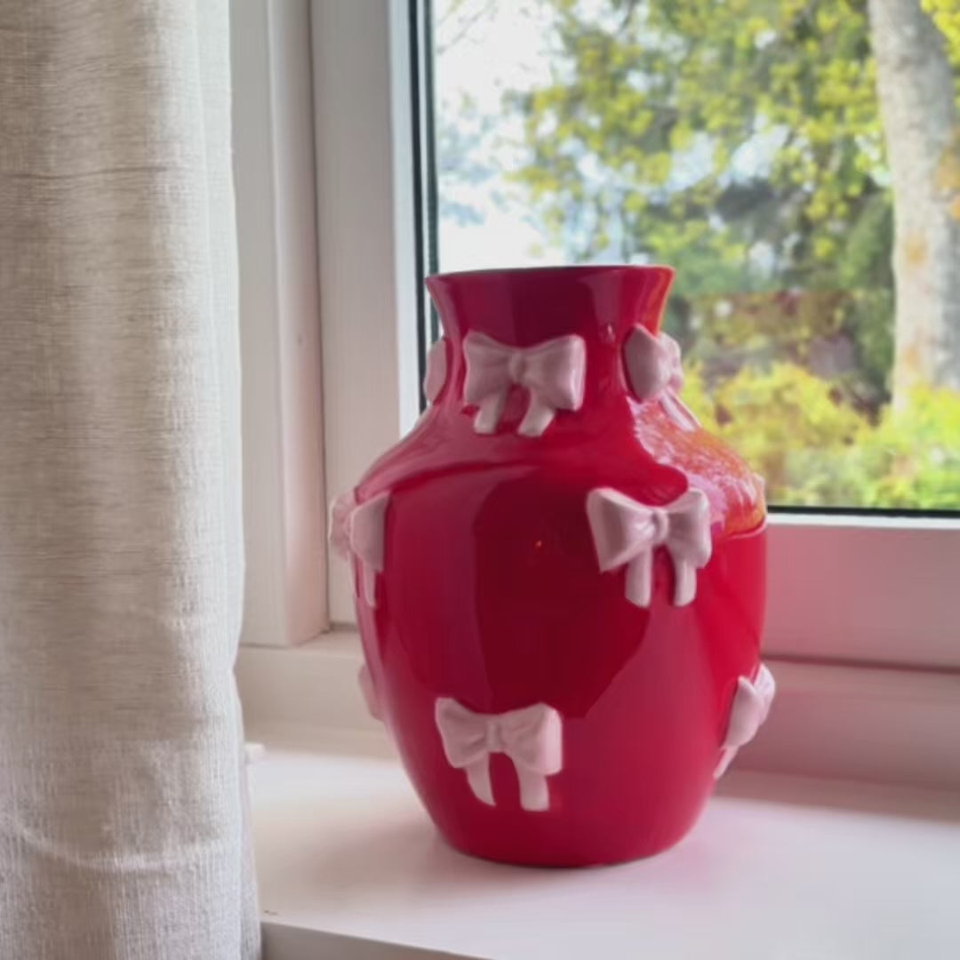 Sløyfe Vase – Fargerik Dolomittvase 19 cm